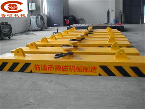 吊運(yùn)鋼板用起重電磁吸盤(pán) 吊運(yùn)鋼板用起重電磁吸盤(pán)