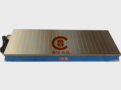銑刨用強(qiáng)力電磁吸盤(pán).jpg 銑刨用強(qiáng)力電磁吸盤(pán).jpg