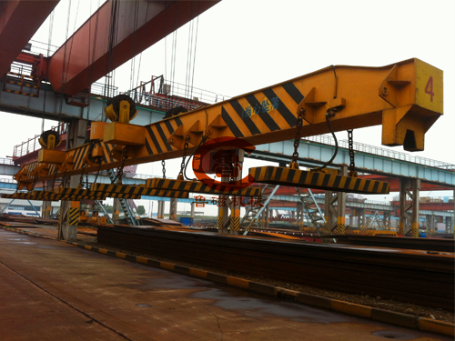 鋼板吊運(yùn)電磁鐵 鋼板吊運(yùn)電磁鐵