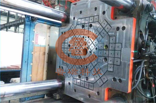 電永磁吸盤快速換模系統(tǒng)