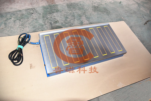 銑刨用強(qiáng)力電磁吸盤(pán) 銑刨用強(qiáng)力電磁吸盤(pán)